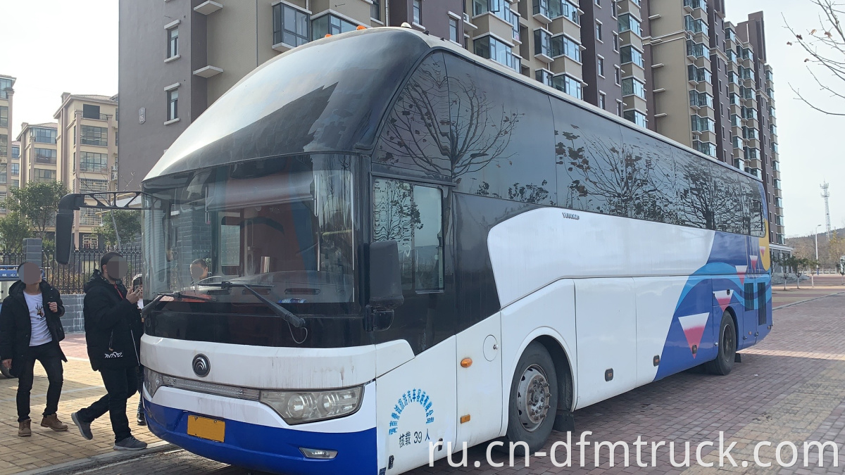 Yutong Bus 1